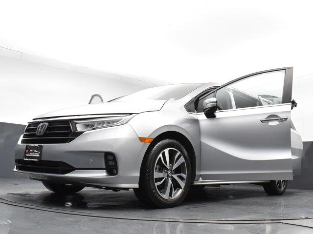 2022 Honda Odyssey Touring photo