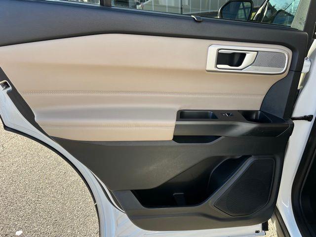 2020 Ford Explorer Limited photo