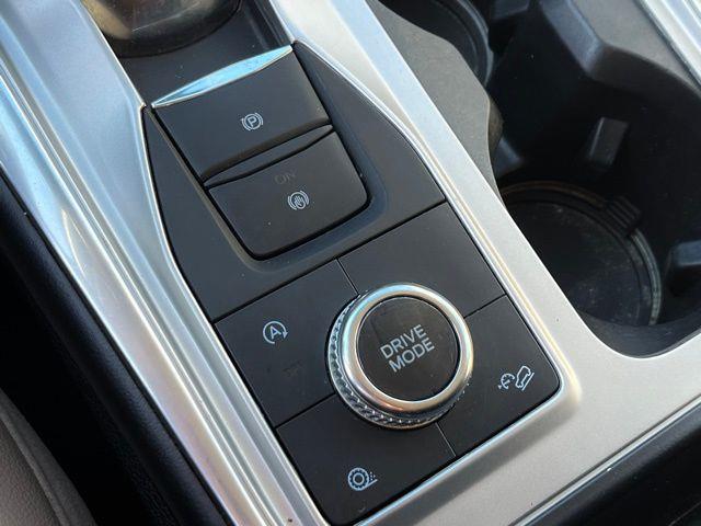2020 Ford Explorer Limited photo
