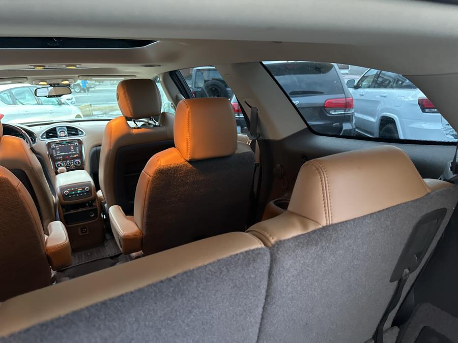 2017 Buick Enclave AWD 4dr Premium photo