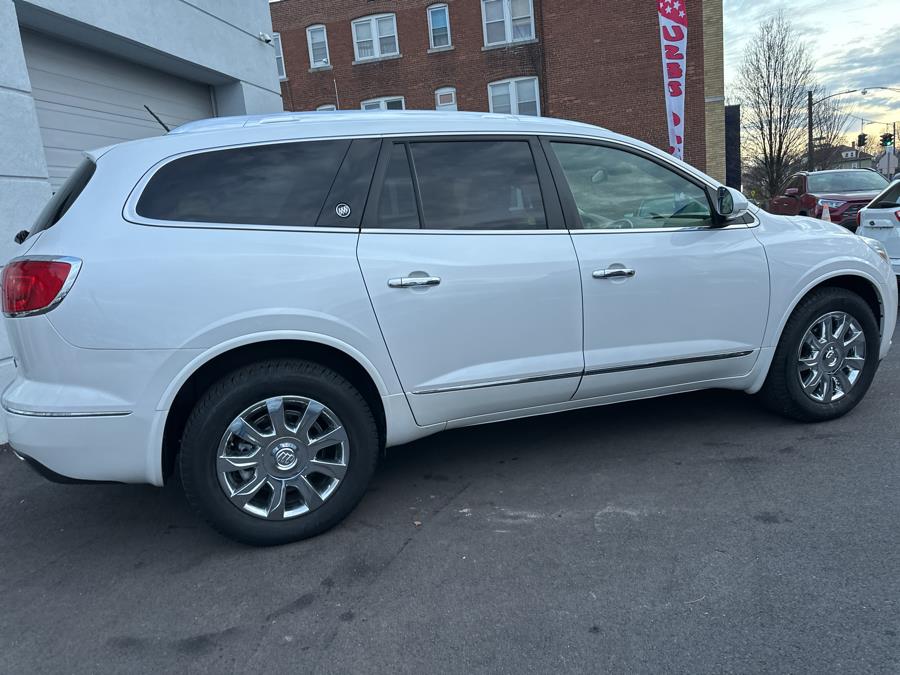 2017 Buick Enclave AWD 4dr Premium photo