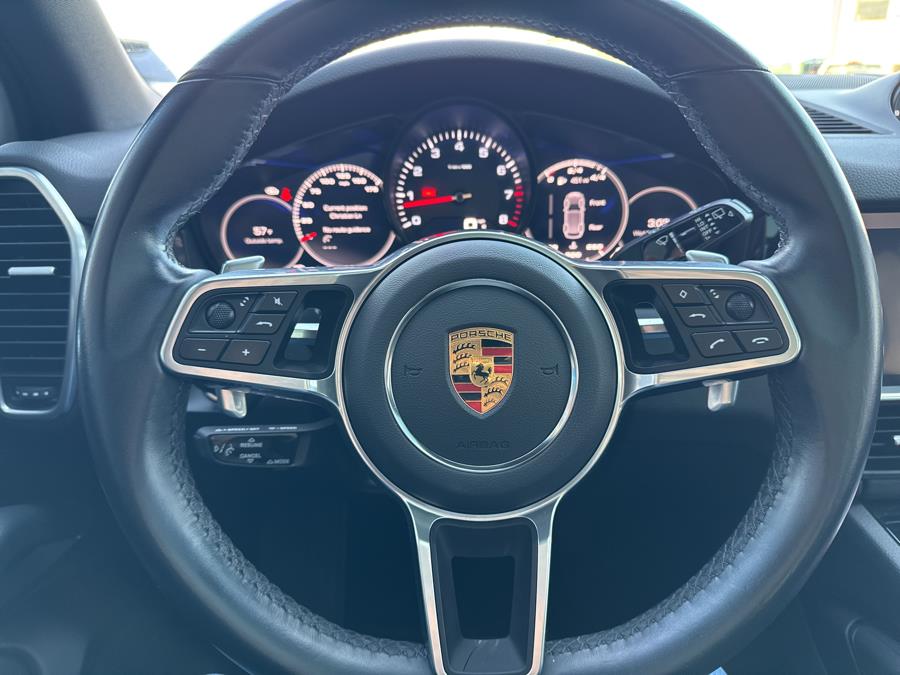 2021 Porsche Cayenne Base (Tiptronic) photo