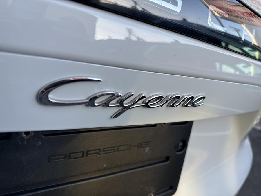 2021 Porsche Cayenne Base (Tiptronic) photo