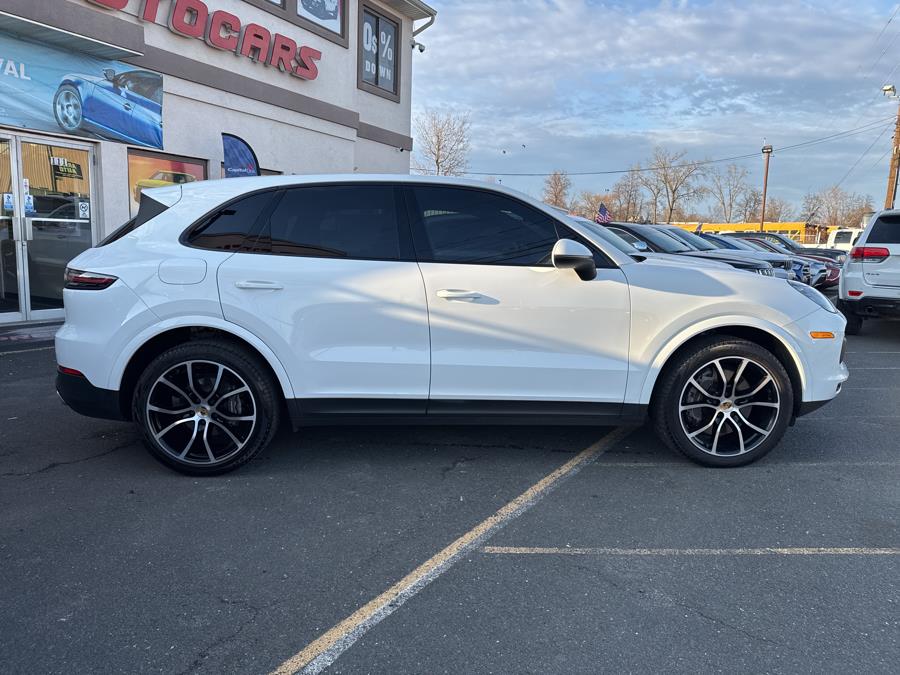 2021 Porsche Cayenne Base (Tiptronic) photo