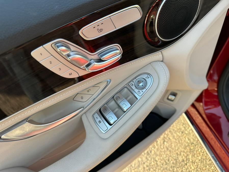 2016 Mercedes-Benz C-Class 4dr Sdn C 300 Sport 4MATIC photo
