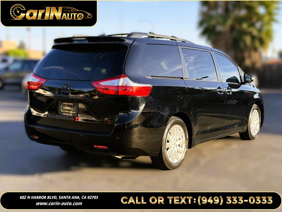 2015 Toyota Sienna 5dr 7-Pass Van Ltd Premium FWD photo