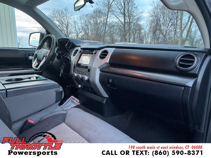 2016 Toyota Tundra 4WD Truck Double Cab 5.7L V8 6-Spd AT SR photo
