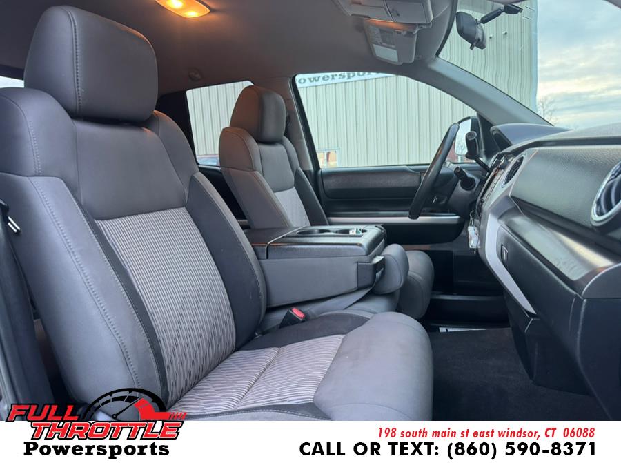 2016 Toyota Tundra 4WD Truck Double Cab 5.7L V8 6-Spd AT SR photo