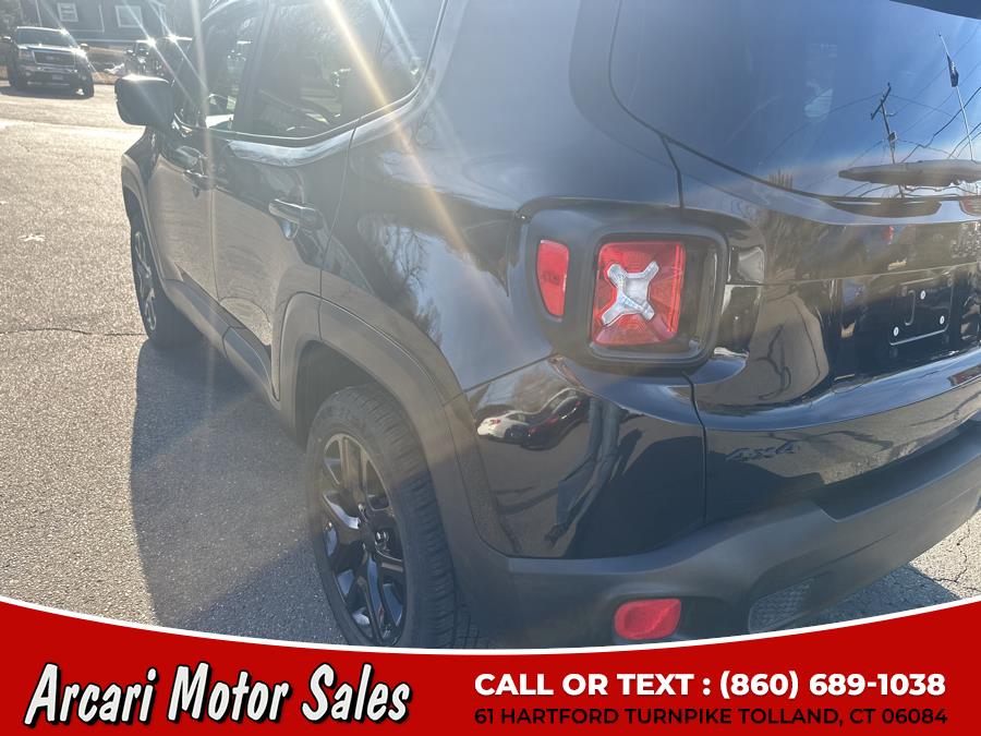 2017 Jeep Renegade Latitude 4x4 photo