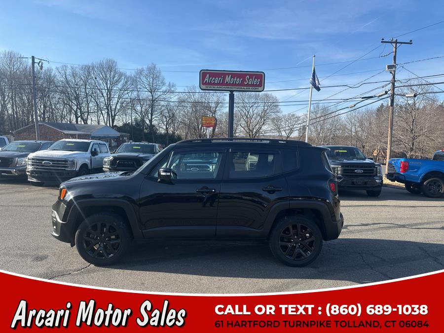2017 Jeep Renegade Latitude 4x4 photo