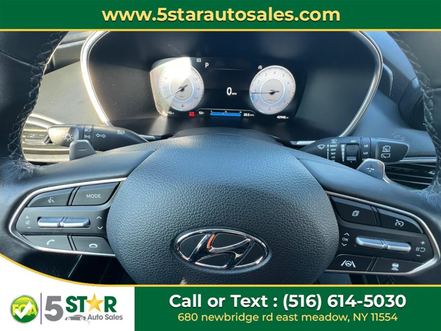 2023 Hyundai Santa Fe SEL AWD photo