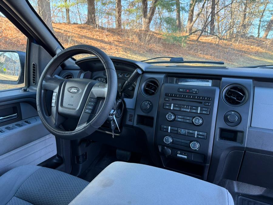 2013 Ford F-150 Lariat photo