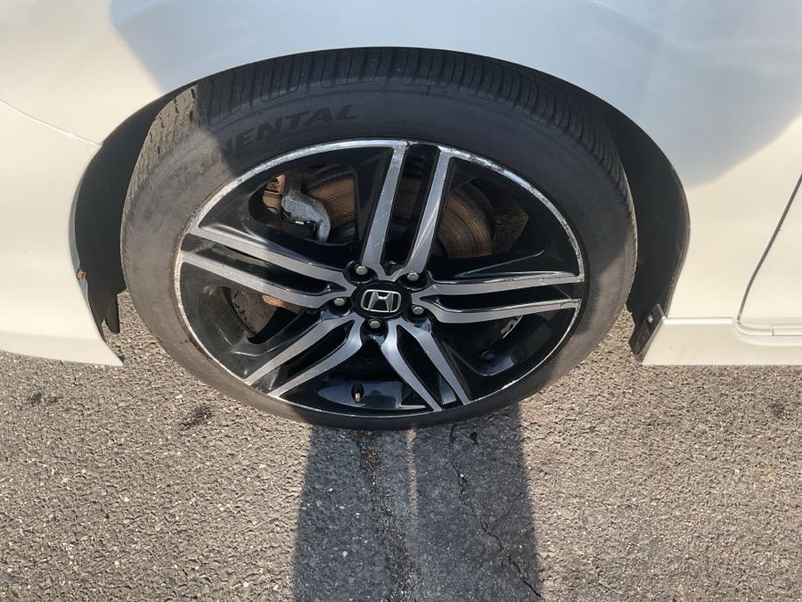 2017 Honda ACCORD SEDAN Sport SE Manual photo