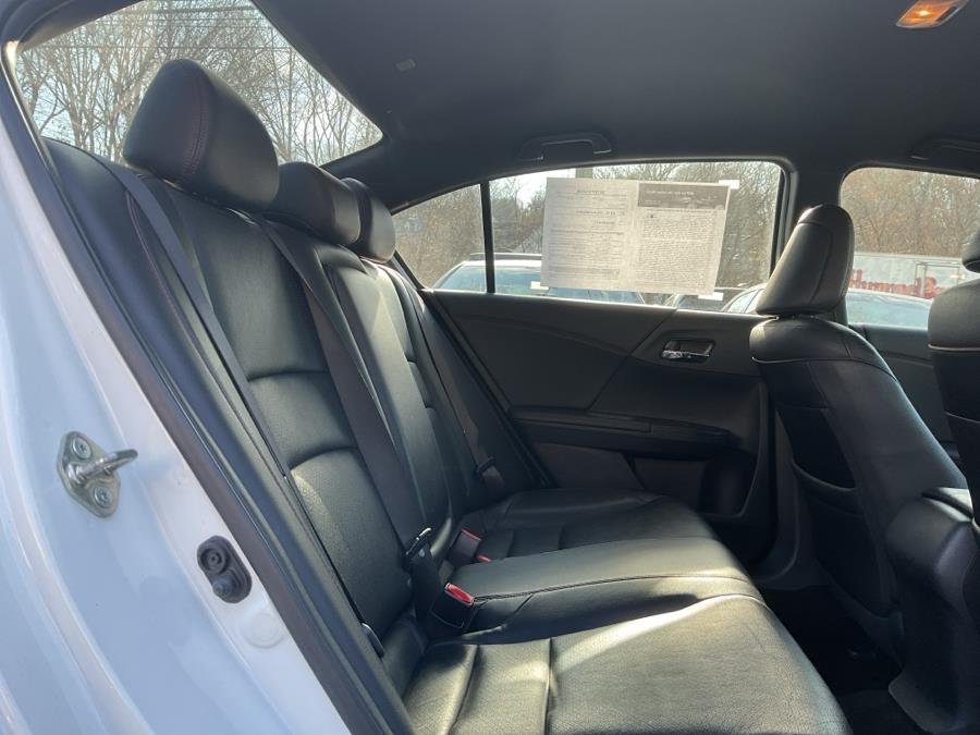 2017 Honda ACCORD SEDAN Sport SE Manual photo