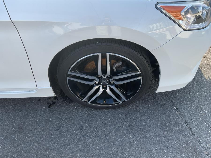 2017 Honda ACCORD SEDAN Sport SE Manual photo