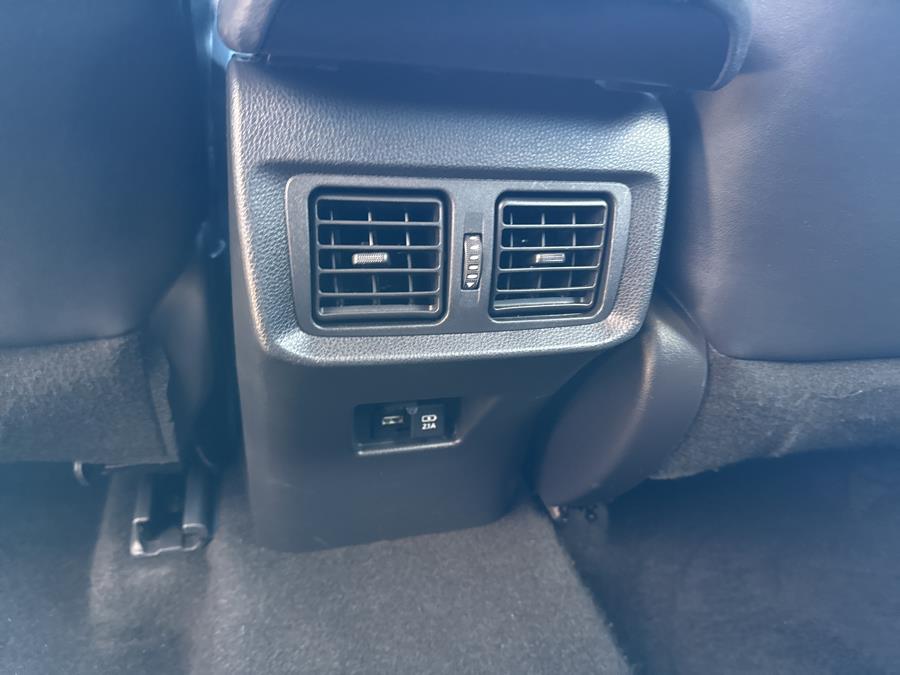 2022 Toyota Venza LIMITED photo