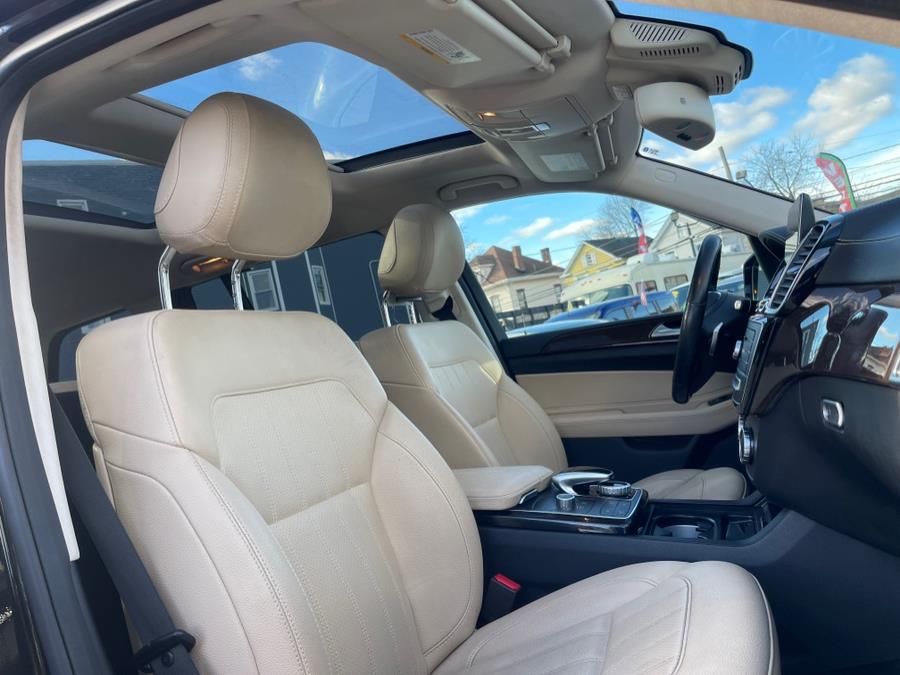 2019 Mercedes-Benz GLS GLS 450 4MATIC SUV photo