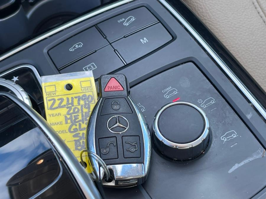2019 Mercedes-Benz GLS GLS 450 4MATIC SUV photo