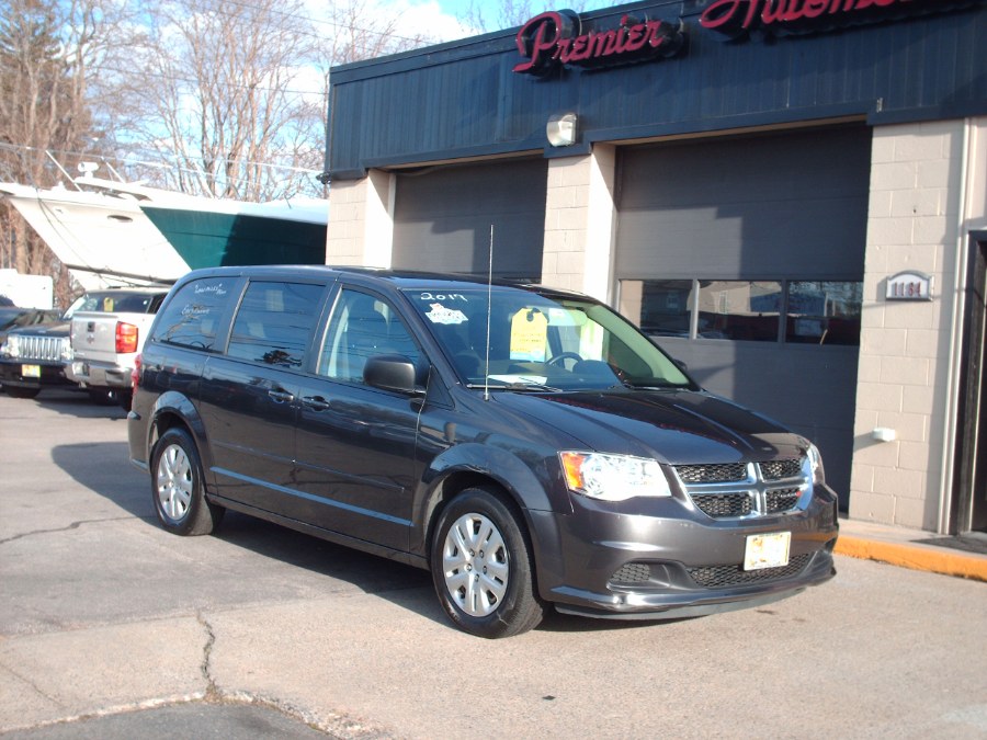 2017 Dodge Grand Caravan SE Wagon photo