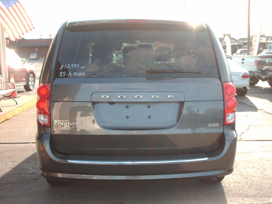 2017 Dodge Grand Caravan SE Wagon photo