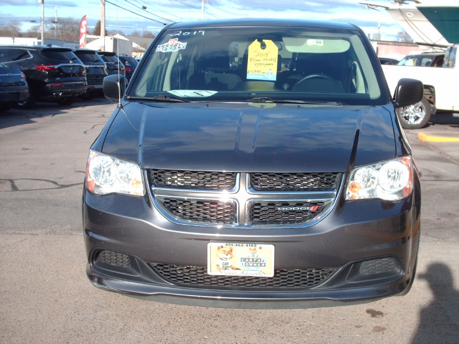 2017 Dodge Grand Caravan SE Wagon photo