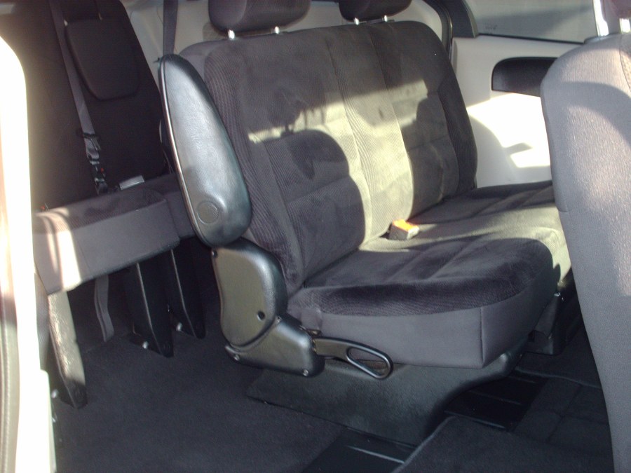 2017 Dodge Grand Caravan SE Wagon photo