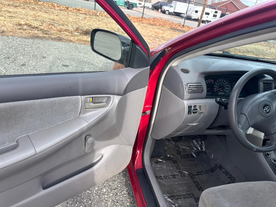 2003 Toyota Corolla CE photo