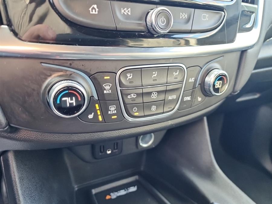 2022 Chevrolet Traverse FWD 4dr LT Cloth w/1LT photo