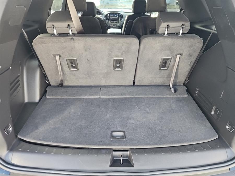 2022 Chevrolet Traverse FWD 4dr LT Cloth w/1LT photo