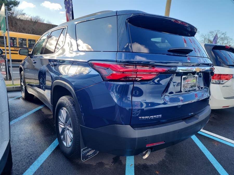 2022 Chevrolet Traverse FWD 4dr LT Cloth w/1LT photo