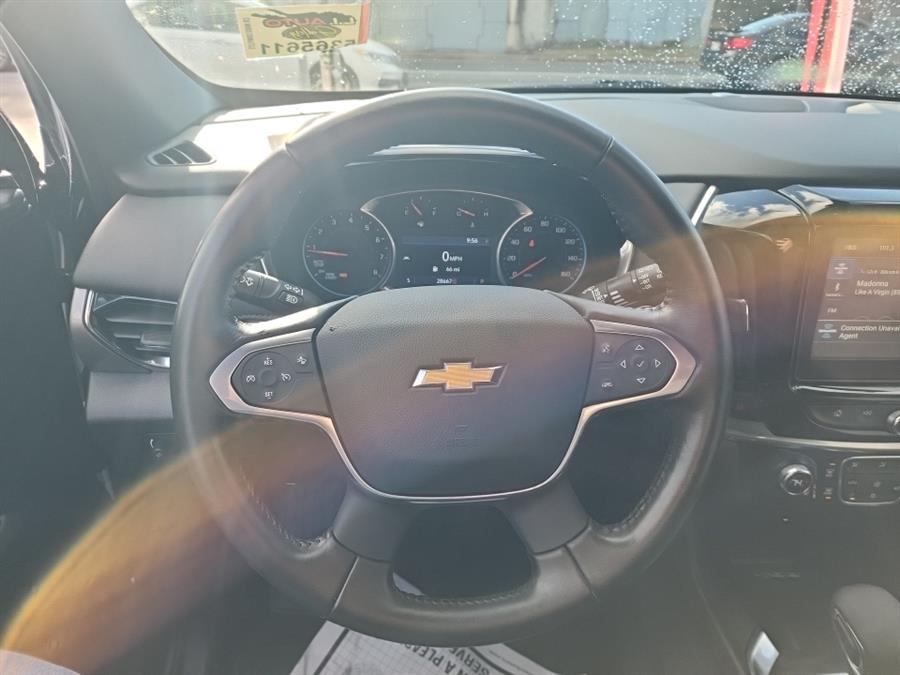 2022 Chevrolet Traverse FWD 4dr LT Cloth w/1LT photo