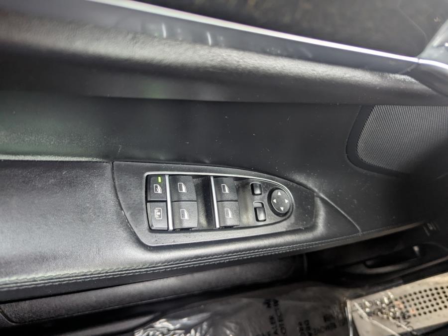 2015 BMW 7-Series 4dr Sdn 750i xDrive AWD photo