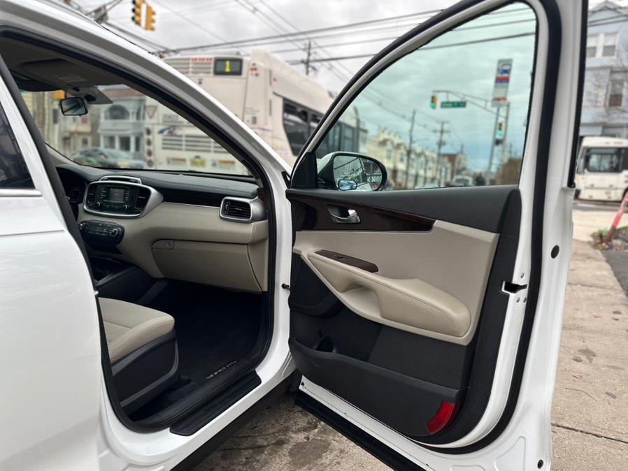 2016 Kia Sorento FWD 4dr 2.4L LX photo