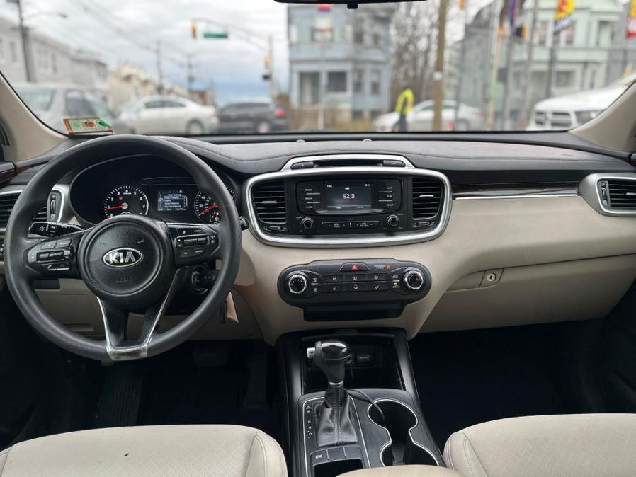 2016 Kia Sorento FWD 4dr 2.4L LX photo