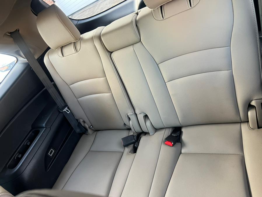 2019 Honda Pilot Touring 7-Passenger AWD photo