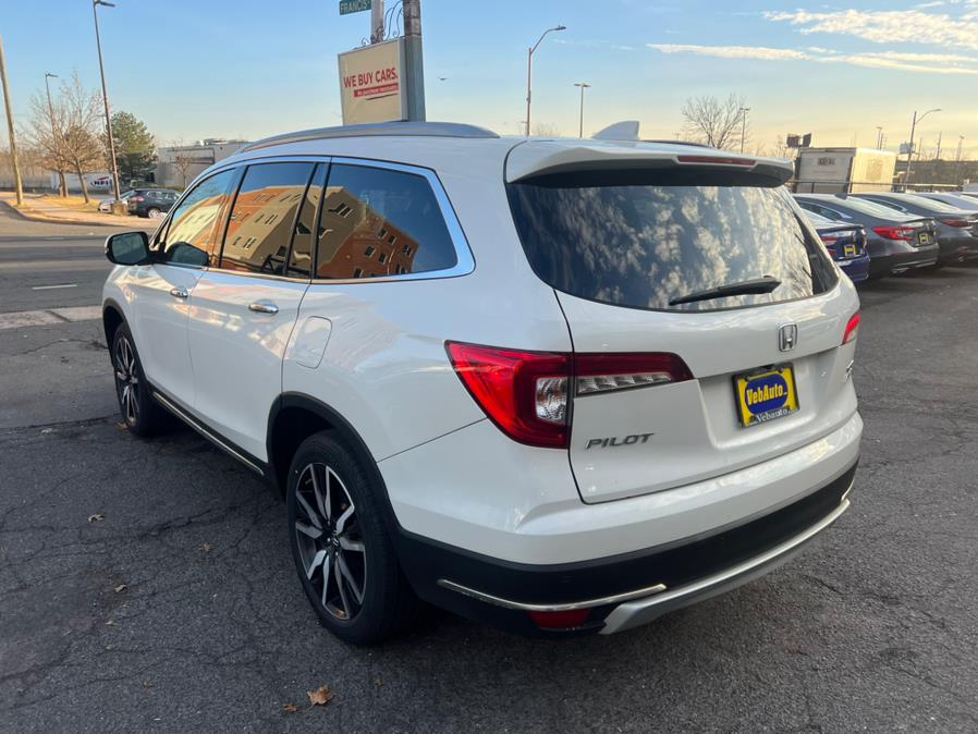 2019 Honda Pilot Touring 7-Passenger AWD photo