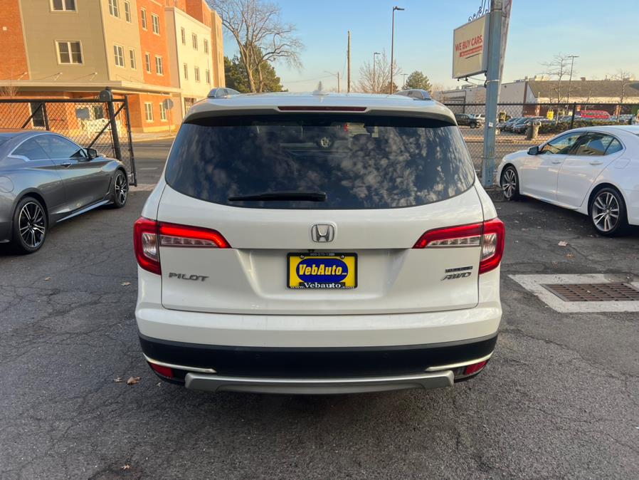 2019 Honda Pilot Touring 7-Passenger AWD photo