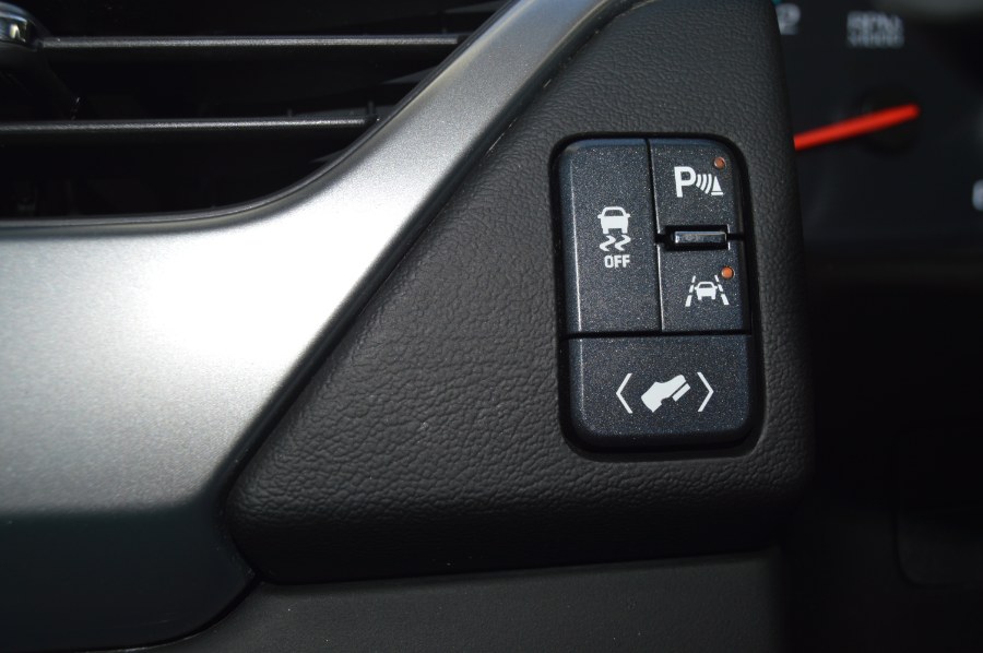 2018 Chevrolet Suburban 2WD 4dr 1500 LT photo