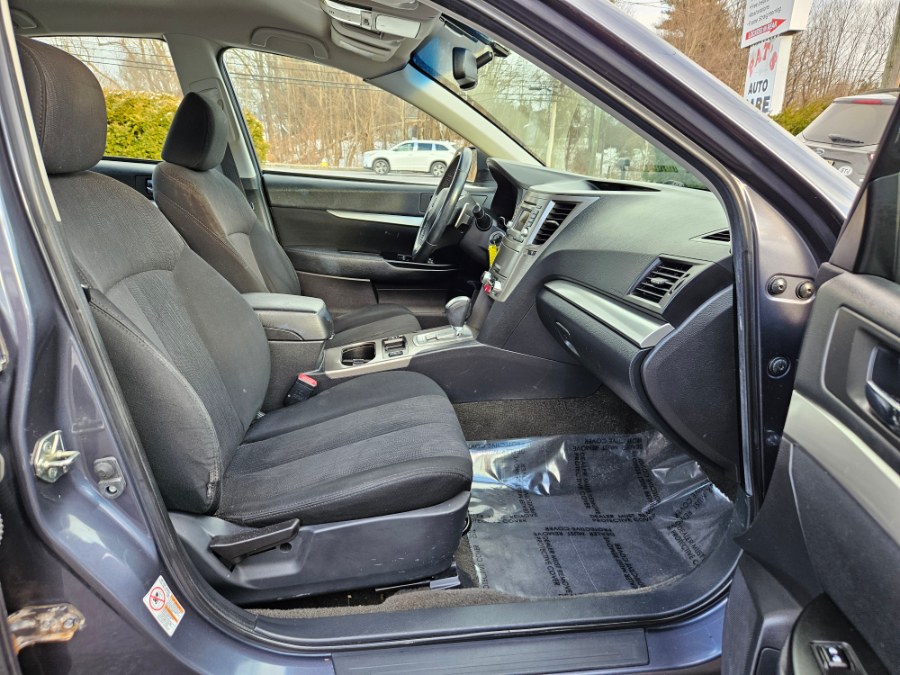 2014 Subaru Legacy 2.5i Premium photo