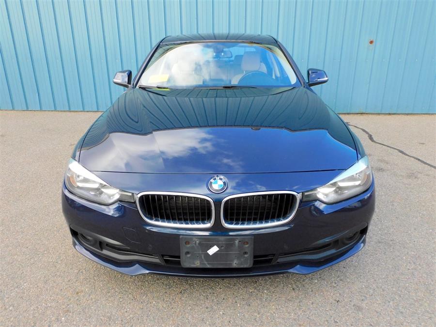 2017 BMW 3-Series 320i xDrive Sedan photo