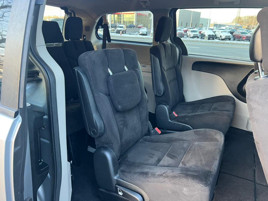 2014 Dodge Grand Caravan SXT photo