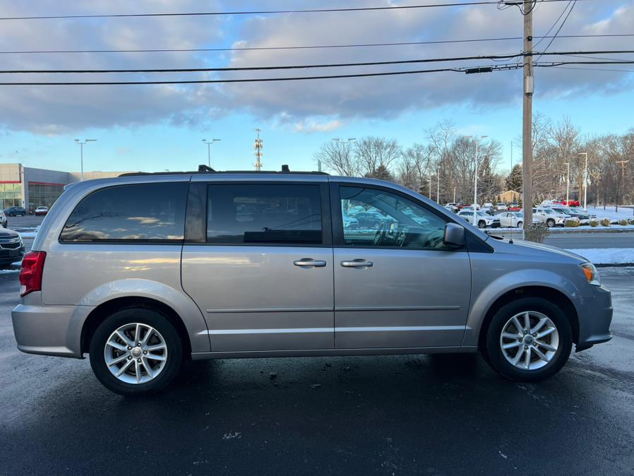 2014 Dodge Grand Caravan SXT photo