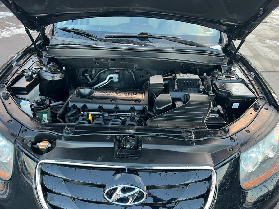 2010 Hyundai Santa Fe GLS photo