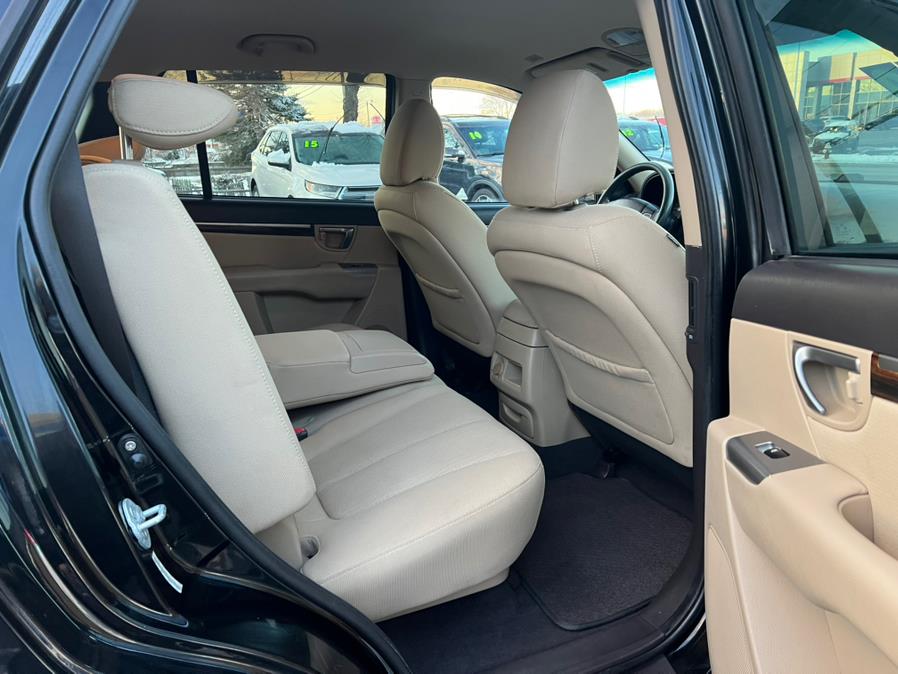 2010 Hyundai Santa Fe GLS photo