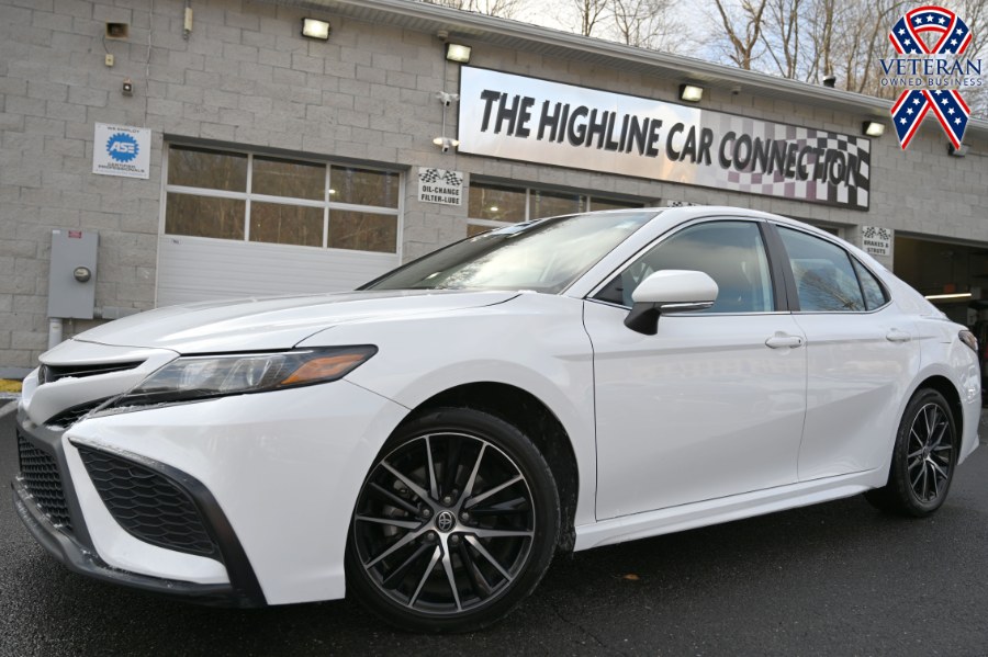 2023 Toyota Camry SE Auto photo