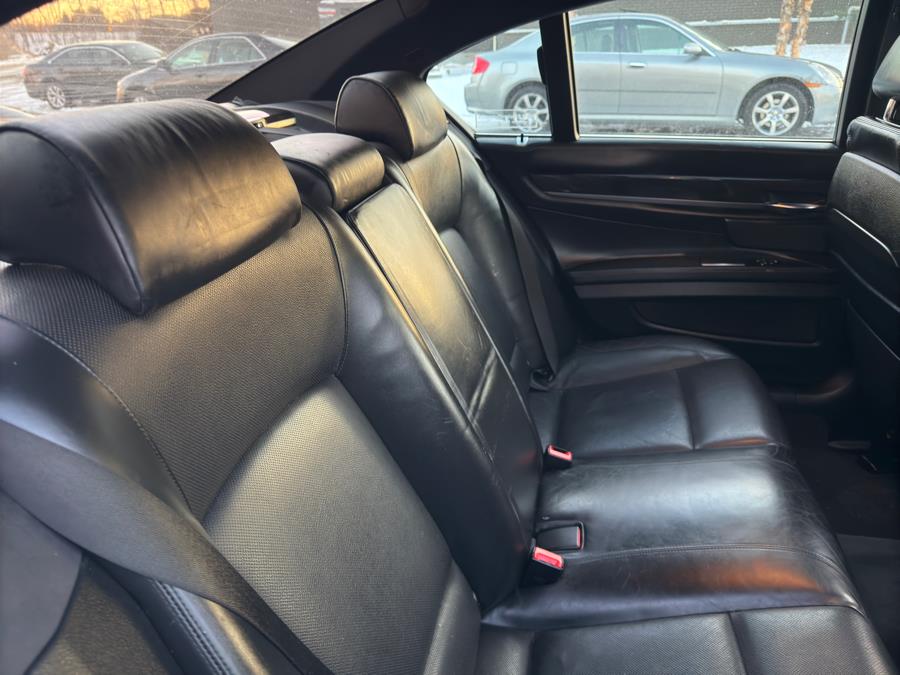 2015 BMW 7-Series 4dr Sdn 750i xDrive AWD photo
