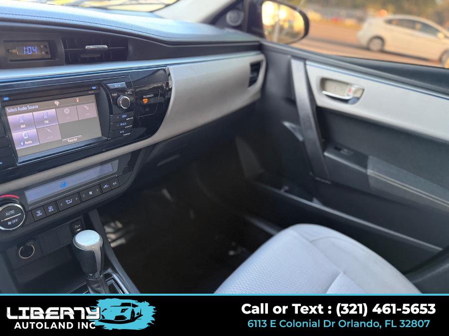 2015 Toyota Corolla 4dr Sdn CVT LE (Natl) photo