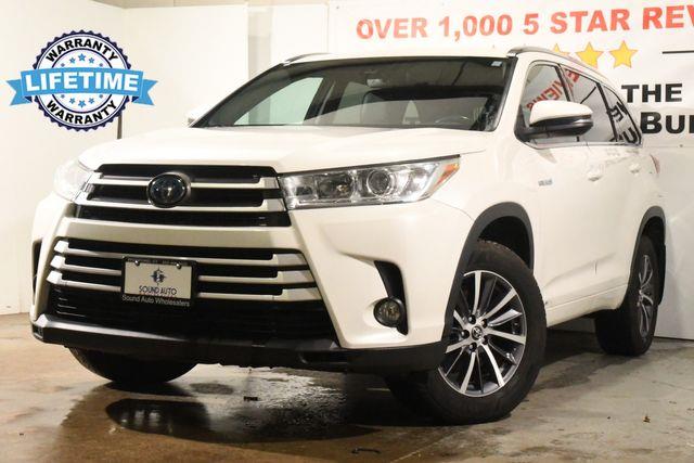 2018 Toyota Highlander Hybrid XLE photo