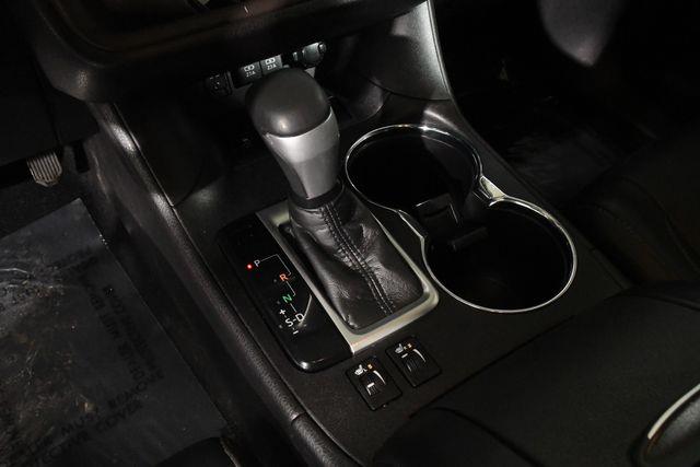 2018 Toyota Highlander Hybrid XLE photo