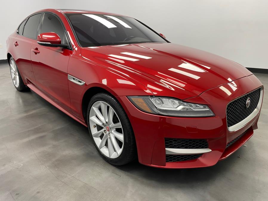2017 Jaguar XF 35t R-Sport AWD photo